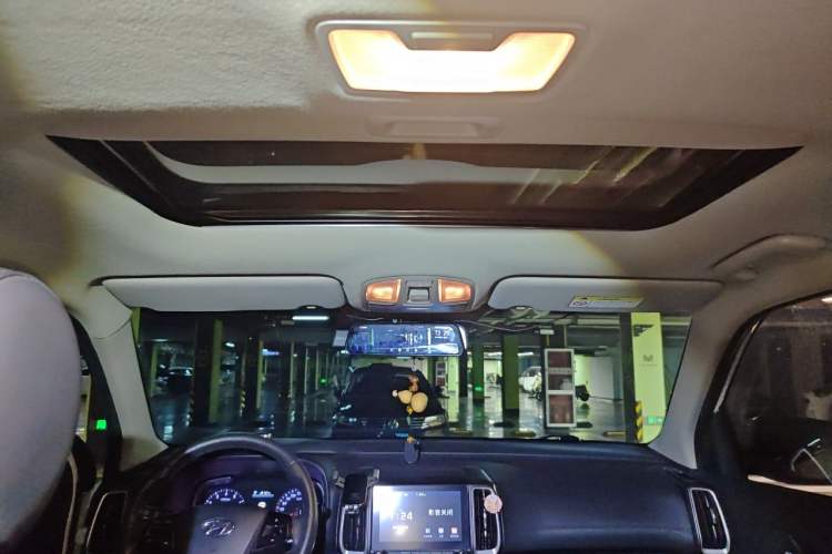 Used Hyundai ix35 2019 2.0L Automatic 2WD Zhiyong·Changxiang Edition China VI Standard Headliner