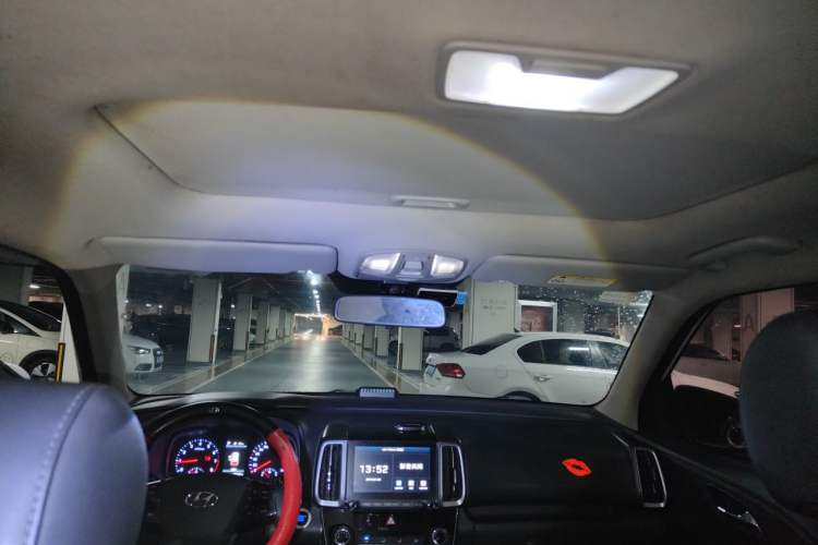 Used Hyundai ix35 2019 2.0L Automatic 2WD Zhiyong·Changxiang Edition China V Standard Headliner