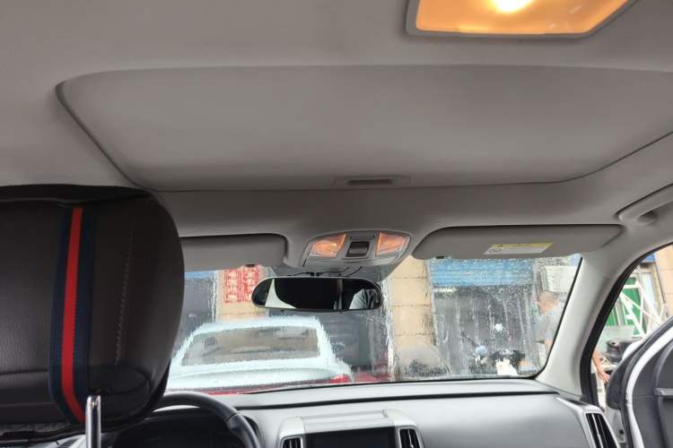 Used Hyundai ix35 2019 2.0L Automatic 2WD Zhiyong·Changxiang Edition China V Standard Headliner