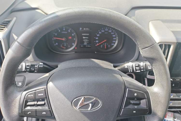 Used Hyundai ix35 2019 2.0L Automatic 2WD Zhiyong·Changxiang Edition China V Standard Instrument Cluster
