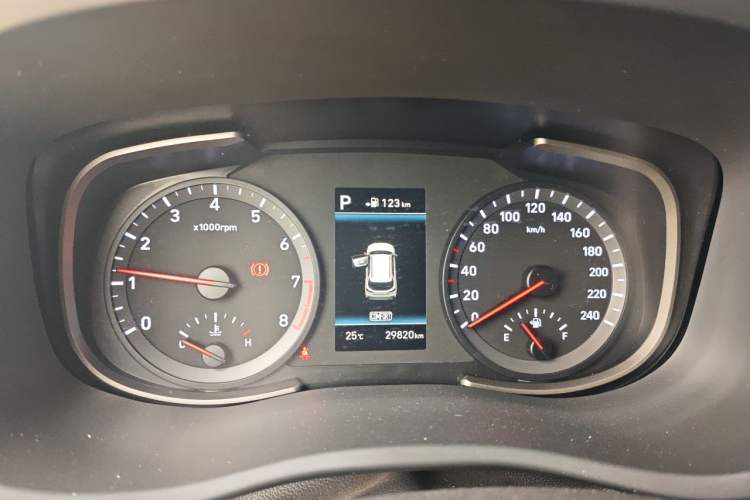 Used Hyundai ix35 2019 2.0L Automatic 2WD Zhiyong·Changxiang Edition China VI Standard Instrument Cluster