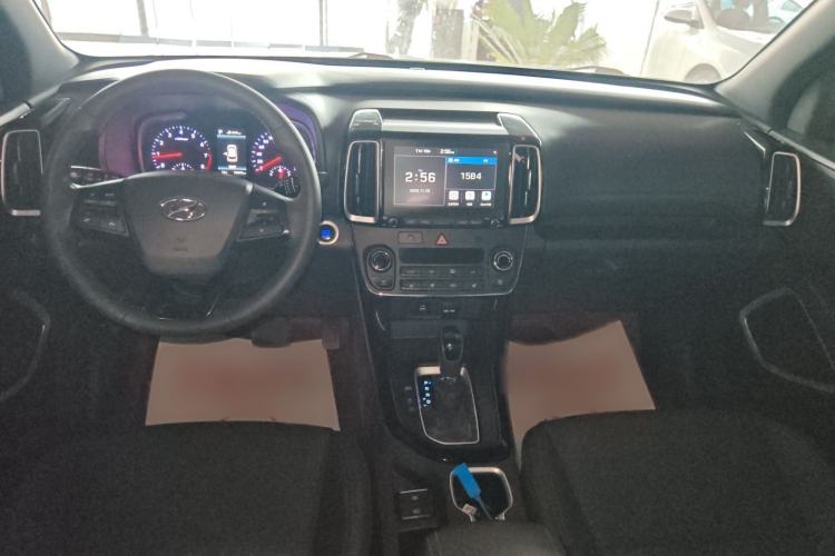 Used Hyundai ix35 2019 1.4T DCT Two-Wheel Drive Smart & Enjoyment Version China V Standard Interior 3