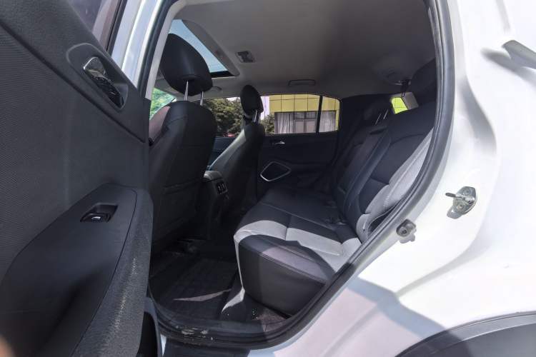 Used Hyundai ix35 2019 2.0L Automatic 2WD Zhiyong·Changxiang Edition China V Standard Interior 4