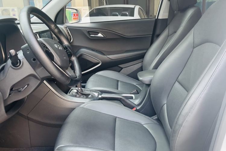Used Hyundai ix35 2019 2.0L Automatic 2WD Zhiyong·Changxiang Edition China V Standard Interior 5
