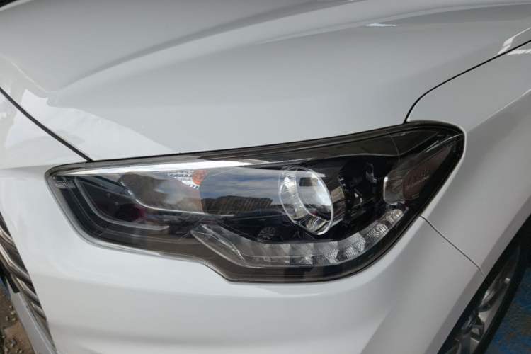 Used Hyundai ix35 2019 2.0L Automatic 2WD Zhiyong·Changxiang Edition China V Standard Left Front Headlight