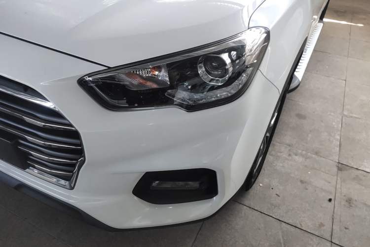 Used Hyundai ix35 2019 2.0L Automatic 2WD Zhiyong·Changxiang Edition China V Standard Left Front Headlight