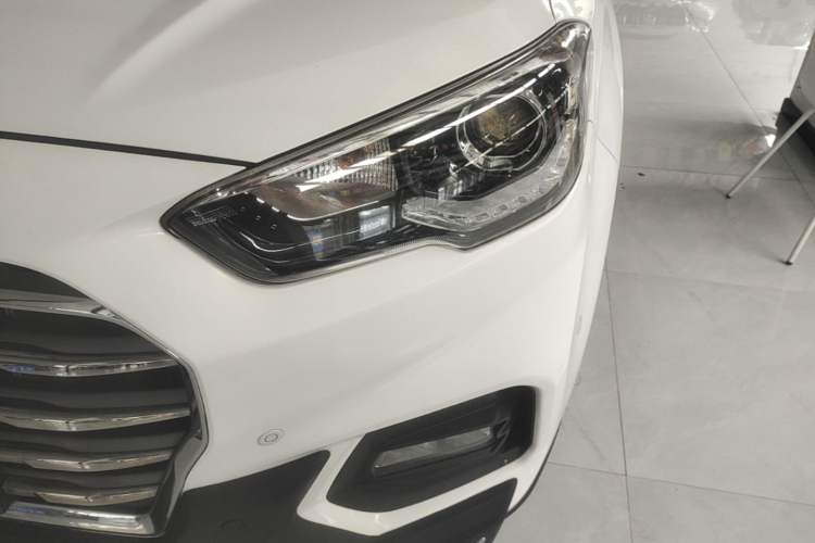 Used Hyundai ix35 2019 2.0L Automatic 2WD Zhiyong·Changxiang Edition China V Standard Left Front Headlight