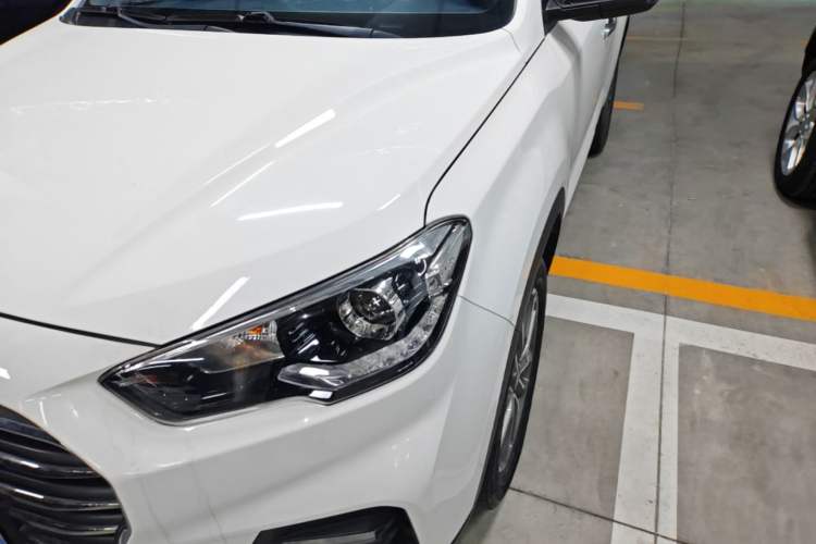 Used Hyundai ix35 2019 2.0L Automatic 2WD Zhiyong·Changxiang Edition China VI Standard Left Front Headlight