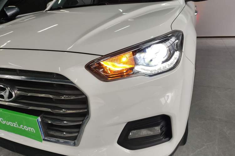 Used Hyundai ix35 2019 2.0L Automatic 2WD Zhiyong·Changxiang Edition China V Standard Left Front Headlight