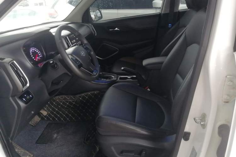 Used Hyundai ix35 2019 2.0L Automatic 2WD Zhiyong·Changxiang Edition China VI Standard Left Front Seat