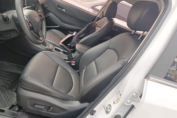Used Hyundai ix35 2019 2.0L Automatic 2WD Zhiyong·Changxiang Edition China VI Standard Left Front Seat