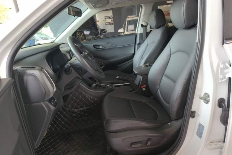 Used Hyundai ix35 2019 2.0L Automatic 2WD Zhiyong·Changxiang Edition China V Standard Left Front Seat