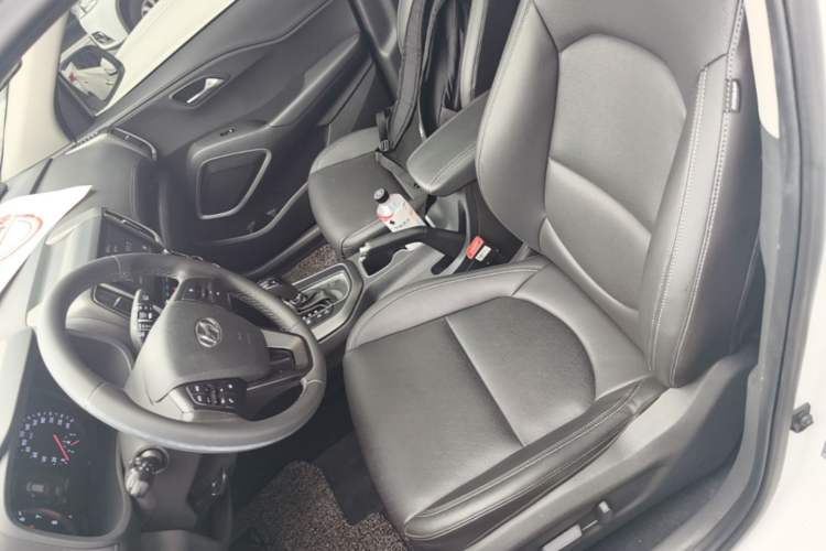 Used Hyundai ix35 2019 2.0L Automatic 2WD Zhiyong·Changxiang Edition China VI Standard Left Front Seat