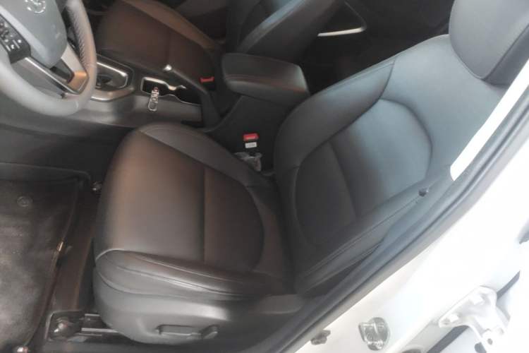 Used Hyundai ix35 2019 2.0L Automatic 2WD Zhiyong·Changxiang Edition China V Standard Left Front Seat