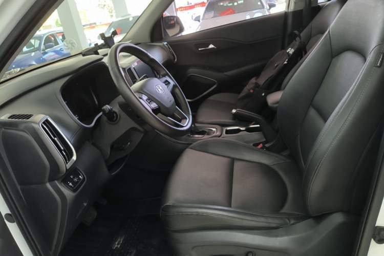 Used Hyundai ix35 2019 2.0L Automatic 2WD Zhiyong·Changxiang Edition China VI Standard Left Front Seat