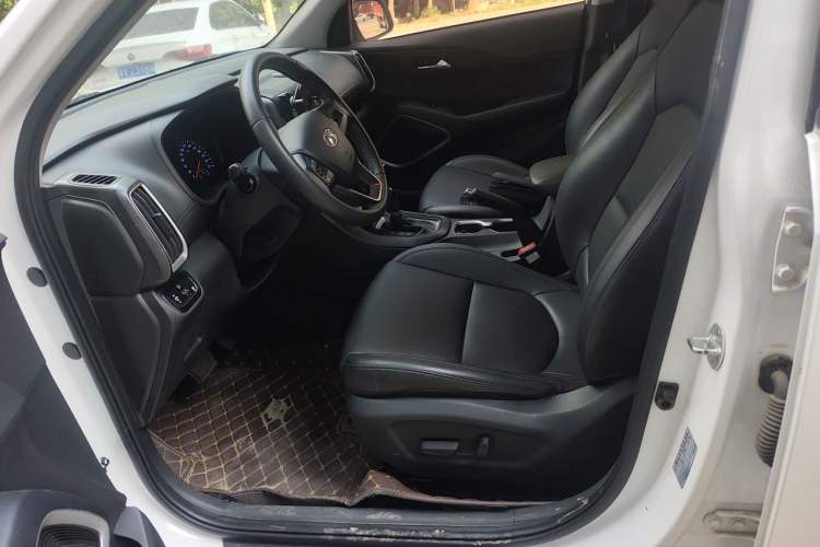 Used Hyundai ix35 2019 2.0L Automatic 2WD Zhiyong·Changxiang Edition China VI Standard Left Front Seat