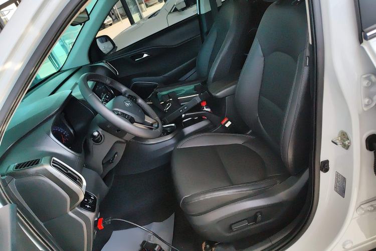 Used Hyundai ix35 2019 2.0L Automatic 2WD Zhiyong·Changxiang Edition China VI Standard Left Front Seat