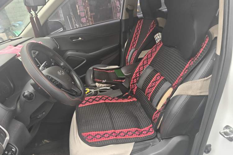 Used Hyundai ix35 2019 2.0L Automatic 2WD Zhiyong·Changxiang Edition China VI Standard Left Front Seat