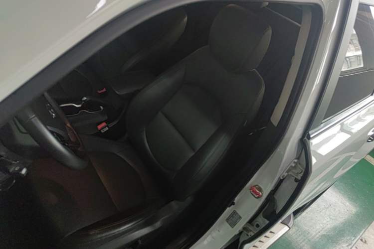 Used Hyundai ix35 2019 2.0L Automatic 2WD Zhiyong·Changxiang Edition China VI Standard Left Front Seat
