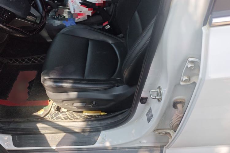 Used Hyundai ix35 2019 2.0L Automatic 2WD Zhiyong·Changxiang Edition China VI Standard Left Front Seat