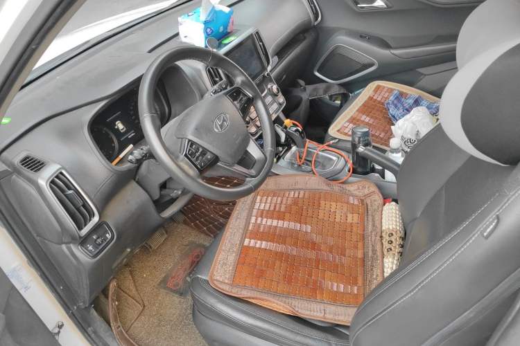 Used Hyundai ix35 2019 2.0L Automatic 2WD Zhiyong·Changxiang Edition China VI Standard Left Front Seat