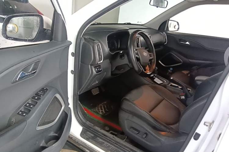 Used Hyundai ix35 2019 2.0L Automatic 2WD Zhiyong·Changxiang Edition China VI Standard Left Front Seat