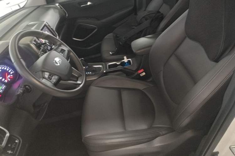 Used Hyundai ix35 2019 2.0L Automatic 2WD Zhiyong·Changxiang Edition China VI Standard Left Front Seat