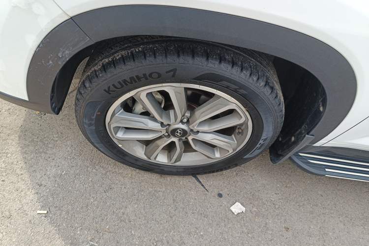Used Hyundai ix35 2019 2.0L Automatic 2WD Zhiyong·Changxiang Edition China VI Standard Left Front Wheel Hub