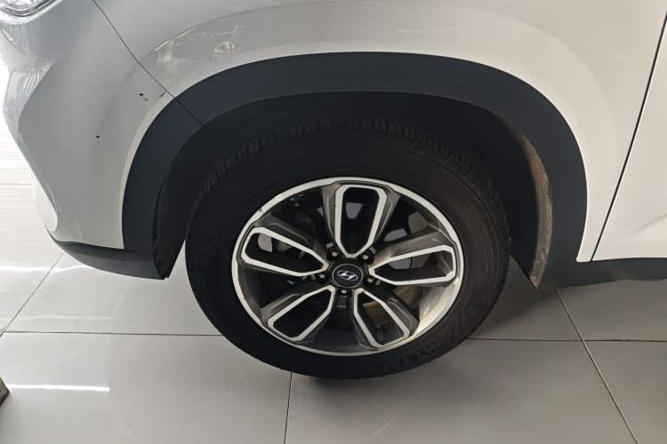 Used Hyundai ix35 2019 2.0L Automatic 2WD Zhiyong·Changxiang Edition China VI Standard Left Front Wheel Hub