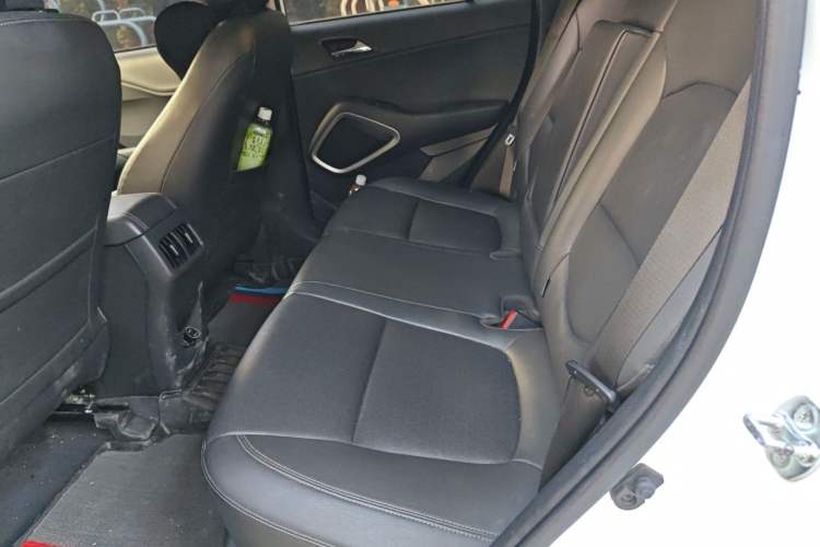 Used Hyundai ix35 2019 2.0L Automatic 2WD Zhiyong·Changxiang Edition China V Standard Left Rear Seat