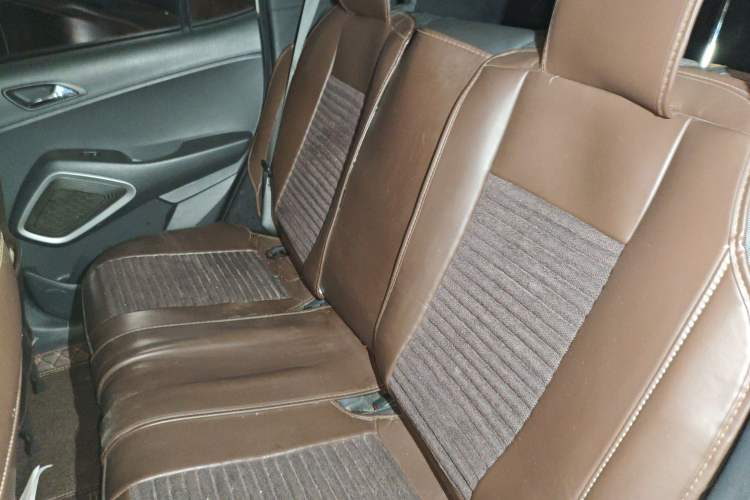 Used Hyundai ix35 2019 2.0L Automatic 2WD Zhiyong·Changxiang Edition China VI Standard Left Rear Seat