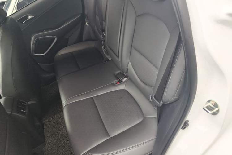 Used Hyundai ix35 2019 2.0L Automatic 2WD Zhiyong·Changxiang Edition China VI Standard Left Rear Seat