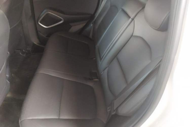 Used Hyundai ix35 2019 2.0L Automatic 2WD Zhiyong·Changxiang Edition China V Standard Left Rear Seat