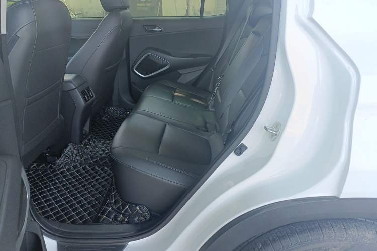 Used Hyundai ix35 2019 2.0L Automatic 2WD Zhiyong·Changxiang Edition China V Standard Left Rear Seat