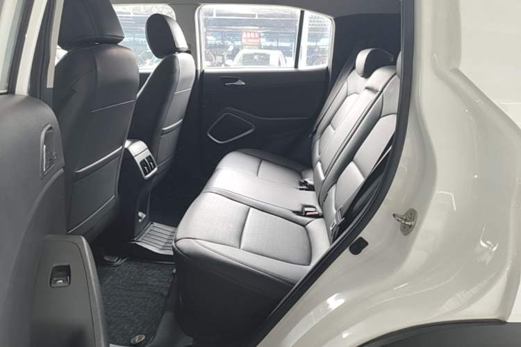 Used Hyundai ix35 2019 2.0L Automatic 2WD Zhiyong·Changxiang Edition China VI Standard Left Rear Seat