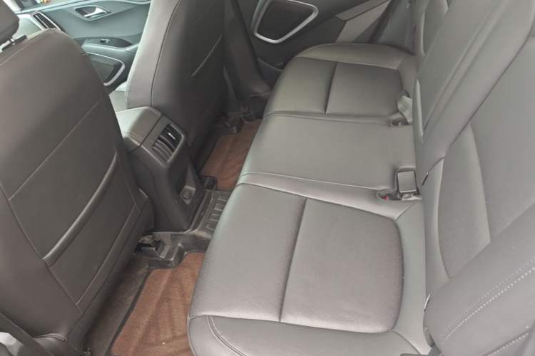 Used Hyundai ix35 2019 2.0L Automatic 2WD Zhiyong·Changxiang Edition China VI Standard Left Rear Seat