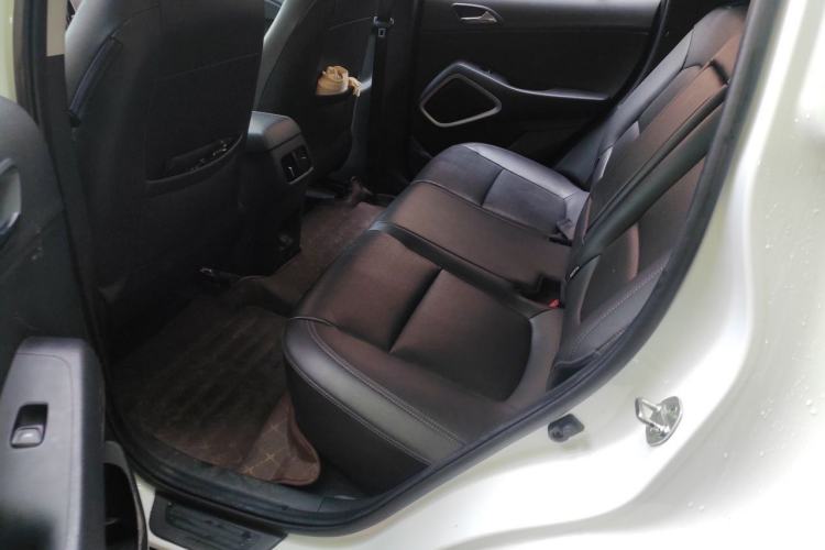 Used Hyundai ix35 2019 2.0L Automatic 2WD Zhiyong·Changxiang Edition China V Standard Left Rear Seat
