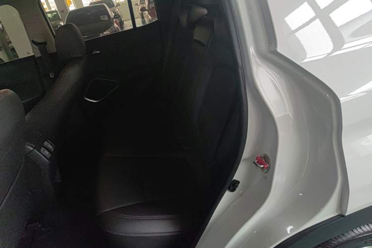Used Hyundai ix35 2019 2.0L Automatic 2WD Zhiyong·Changxiang Edition China VI Standard Left Rear Seat