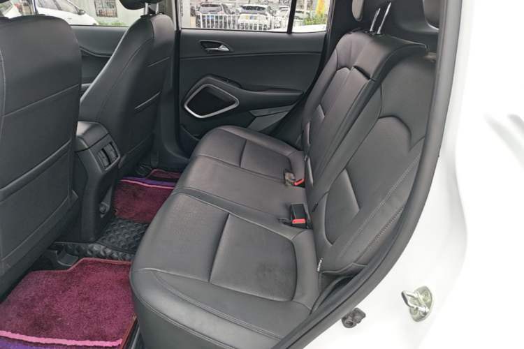 Used Hyundai ix35 2019 2.0L Automatic 2WD Zhiyong·Changxiang Edition China V Standard Left Rear Seat