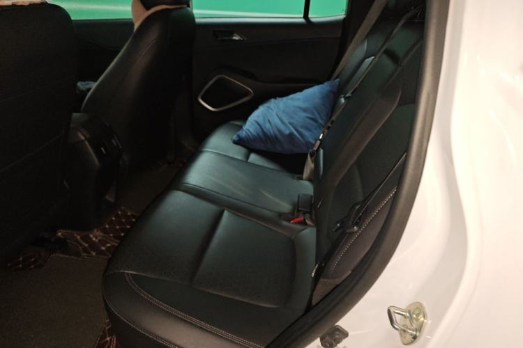 Used Hyundai ix35 2019 2.0L Automatic 2WD Zhiyong·Changlian Edition China V Standard Left Rear Seat
