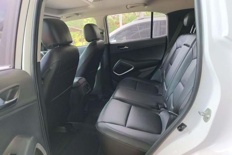 Used Hyundai ix35 2019 2.0L Automatic 2WD Zhiyong·Changxiang Edition China V Standard Left Rear Seat