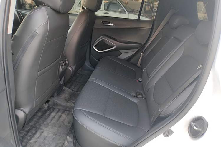 Used Hyundai ix35 2019 2.0L Automatic 2WD Zhiyong·Changxiang Edition China VI Standard Left Rear Seat