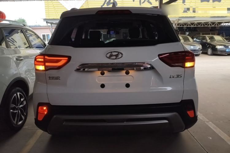Used Hyundai ix35 2019 2.0L Automatic 2WD Zhiyong·Changxiang Edition China V Standard Rear