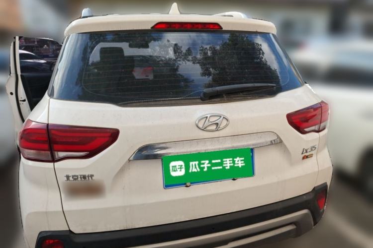 Used Hyundai ix35 2019 2.0L Automatic 2WD Zhiyong·Changxiang Edition China V Standard Rear