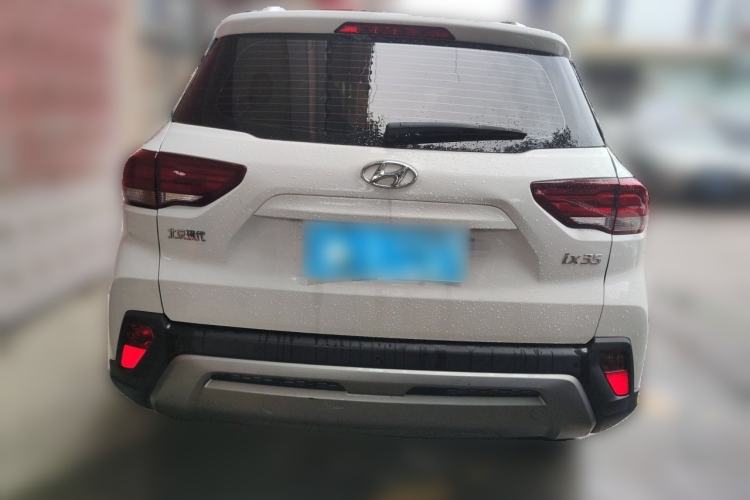 Used Hyundai ix35 2019 2.0L Manual 2WD Zhiyong·Changzhi Edition China VI Standard Rear