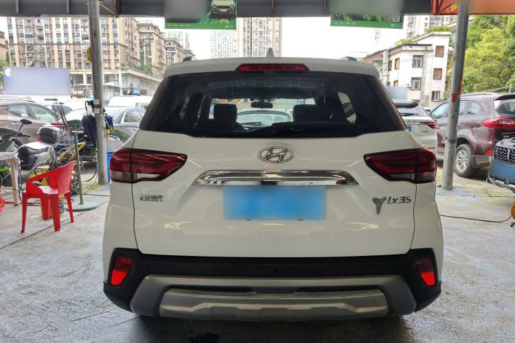 Used Hyundai ix35 2019 2.0L Automatic 2WD Zhiyong·Changxiang Edition China V Standard Rear