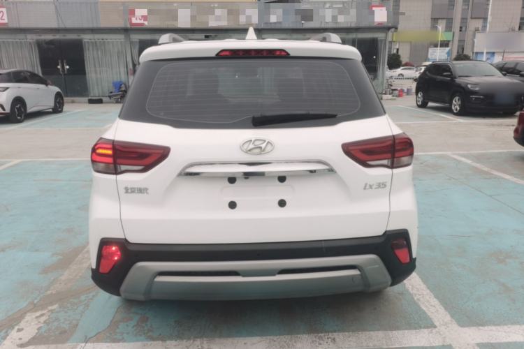 Used Hyundai ix35 2019 2.0L Automatic 2WD Zhiyong·Changxiang Edition China V Standard Rear