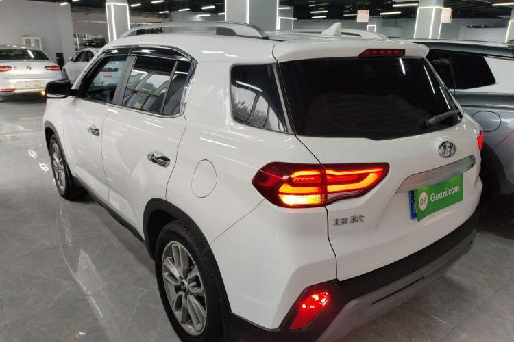 Used Hyundai ix35 2019 2.0L Automatic 2WD Zhiyong·Changxiang Edition China V Standard Rear Left 45 Deg