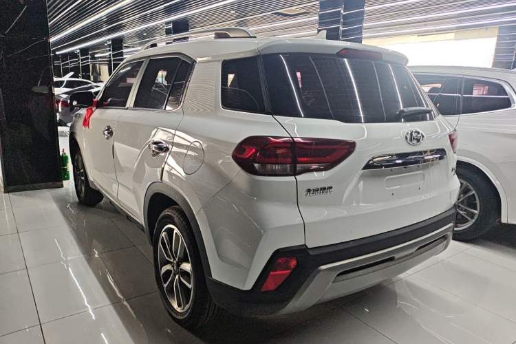 Used Hyundai ix35 2019 2.0L Automatic 2WD Zhiyong·Changxiang Edition China VI Standard Rear Left 45 Deg