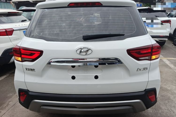 Used Hyundai ix35 2019 2.0L Automatic 2WD Zhiyong·Changxiang Edition China V Standard Rear